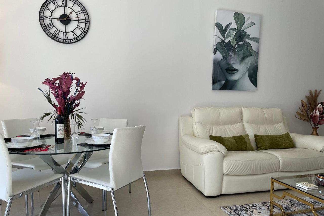 Eleona'S Royal Gardens By Yiota - Luxury 2 Bed Apartment In Exclusive Complex Péja Eksteriør bilde