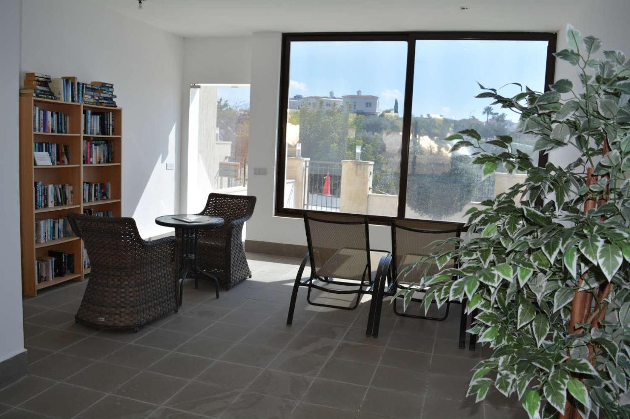 Eleona'S Royal Gardens By Yiota - Luxury 2 Bed Apartment In Exclusive Complex Péja Eksteriør bilde