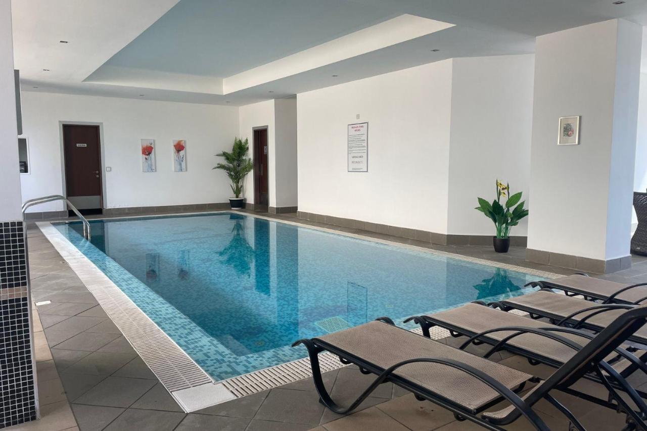 Eleona'S Royal Gardens By Yiota - Luxury 2 Bed Apartment In Exclusive Complex Péja Eksteriør bilde